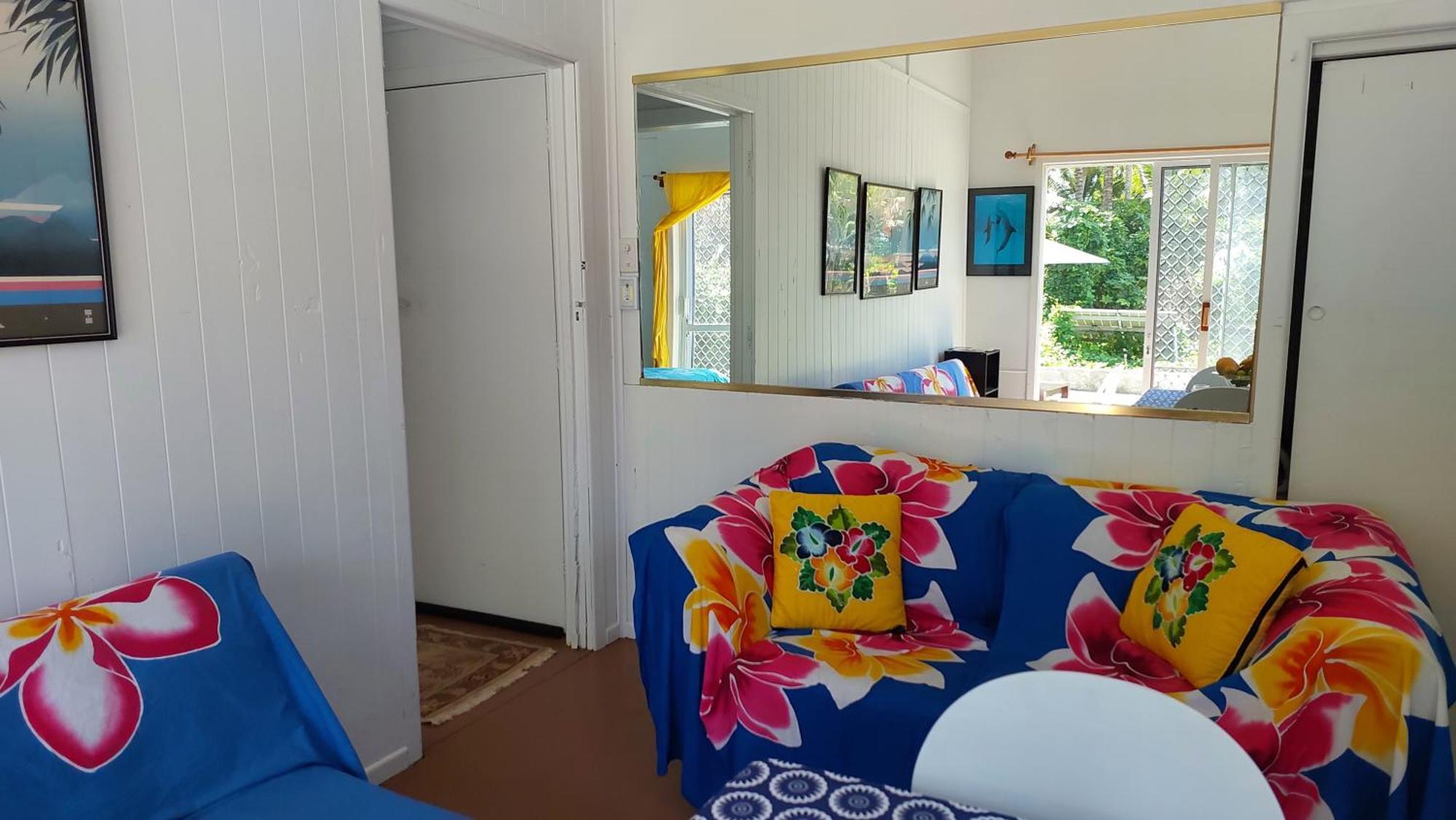 Barefoot Base Tupapa Apartment Rarotonga Room photo